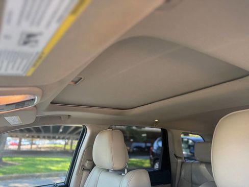 Used 2019 Jeep Grand Cherokee Limited image 36