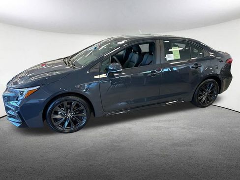 New 2026 Toyota Corolla XSE FWD image 5