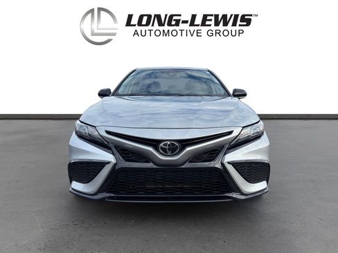 Used 2023 Toyota Camry SE image 11