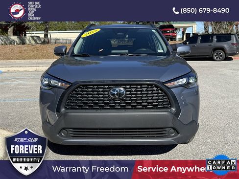 Used 2023 Toyota Corolla Cross LE image 10