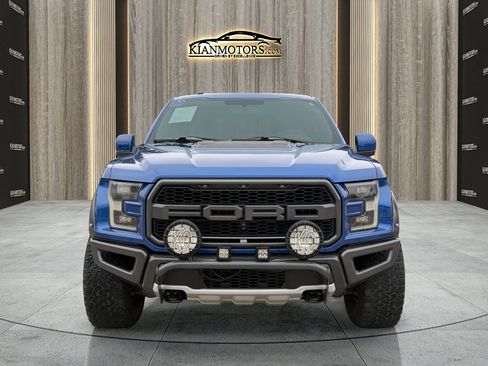 Used 2017 Ford F150 Raptor w/ Equipment Group 802A Luxury image 4