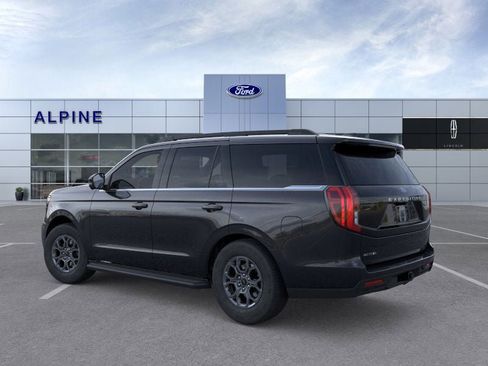 New 2026 Ford Expedition Active image 4