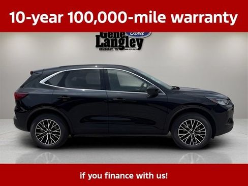 Used 2025 Ford Escape SE FWD image 6