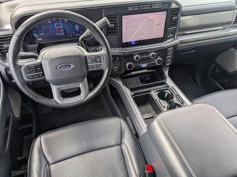 Used 2024 Ford F250 Lariat image 18