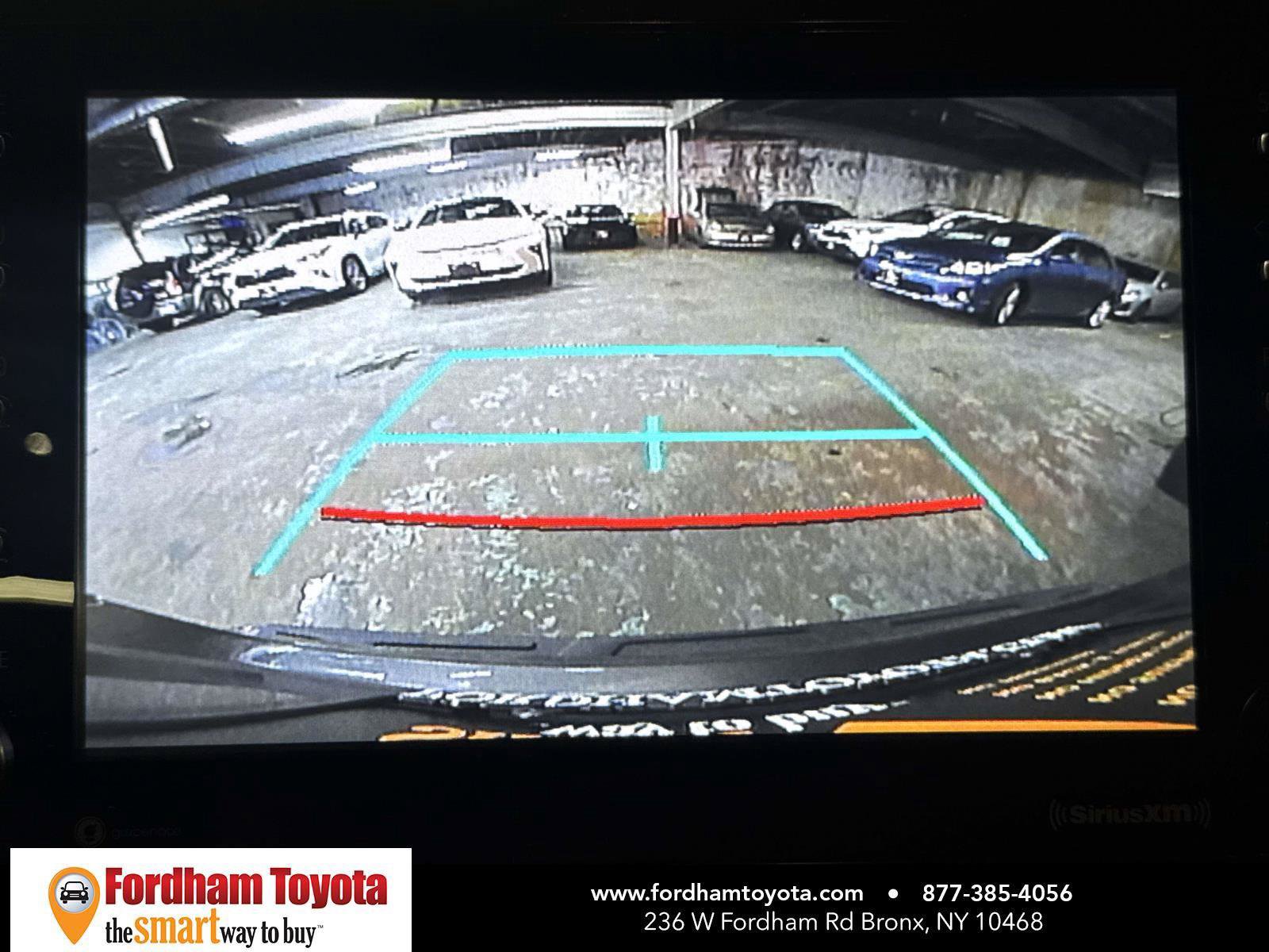 Used 2020 Toyota C-HR Limited FWD image 28