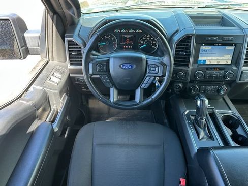 Used 2018 Ford F150 XLT w/ Equipment Group 302A Luxury AWD/4WD image 30