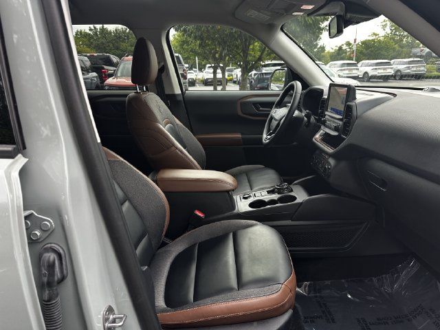 Certified 2024 Ford Bronco Sport Outer Banks w/ Tech Package AWD/4WD image 33