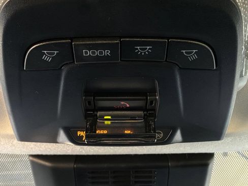 Used 2025 Toyota Corolla LE FWD image 18