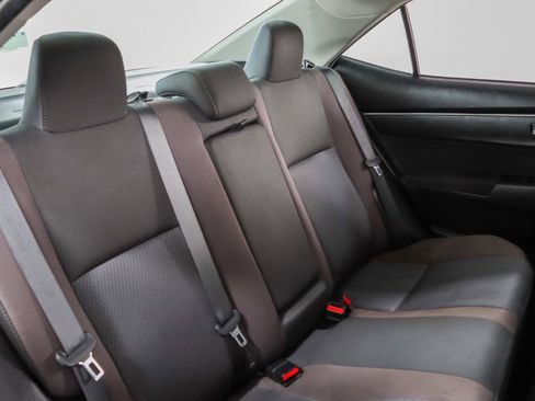 Used 2019 Toyota Corolla LE image 27