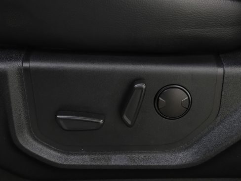 Used 2020 Ford F350 Lariat w/ Lariat Ultimate Package image 27