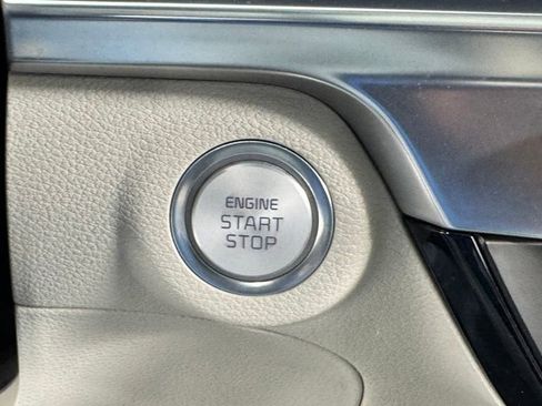 Used 2024 Kia Telluride SX Prestige AWD/4WD image 25