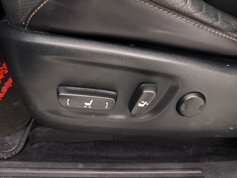 Used 2016 Lexus GX 460 image 26