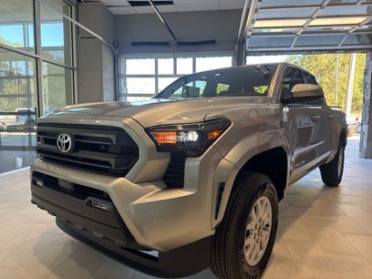 New 2025 Toyota Tacoma SR5