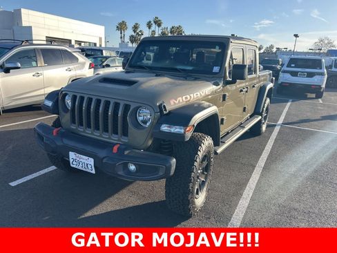 Used 2020 Jeep Gladiator Mojave image 1