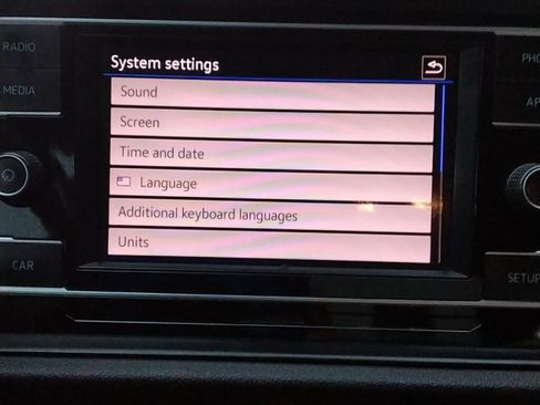 Used 2019 Volkswagen Jetta R-Line FWD image 18