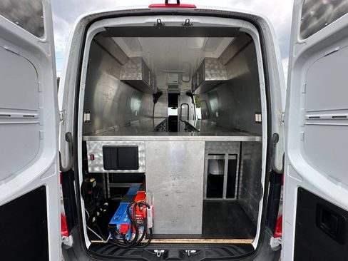 Used 2019 Mercedes-Benz Sprinter 4x4 170 image 22