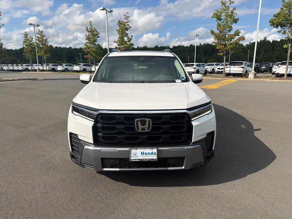New 2026 Honda Pilot Elite image 2