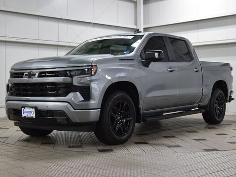 Used 2026 Chevrolet Silverado 1500 RST w/ Dark Appearance Package AWD/4WD image 3