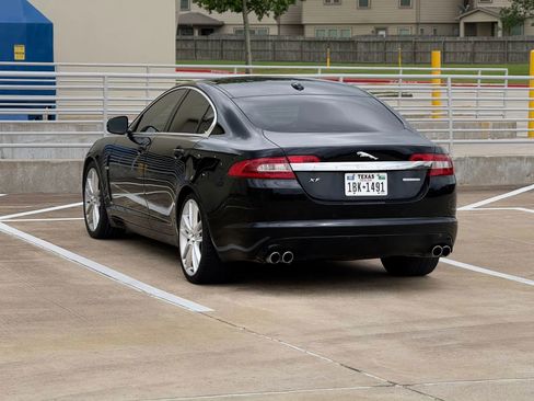 Used 2011 Jaguar XF Supercharged RWD image 5