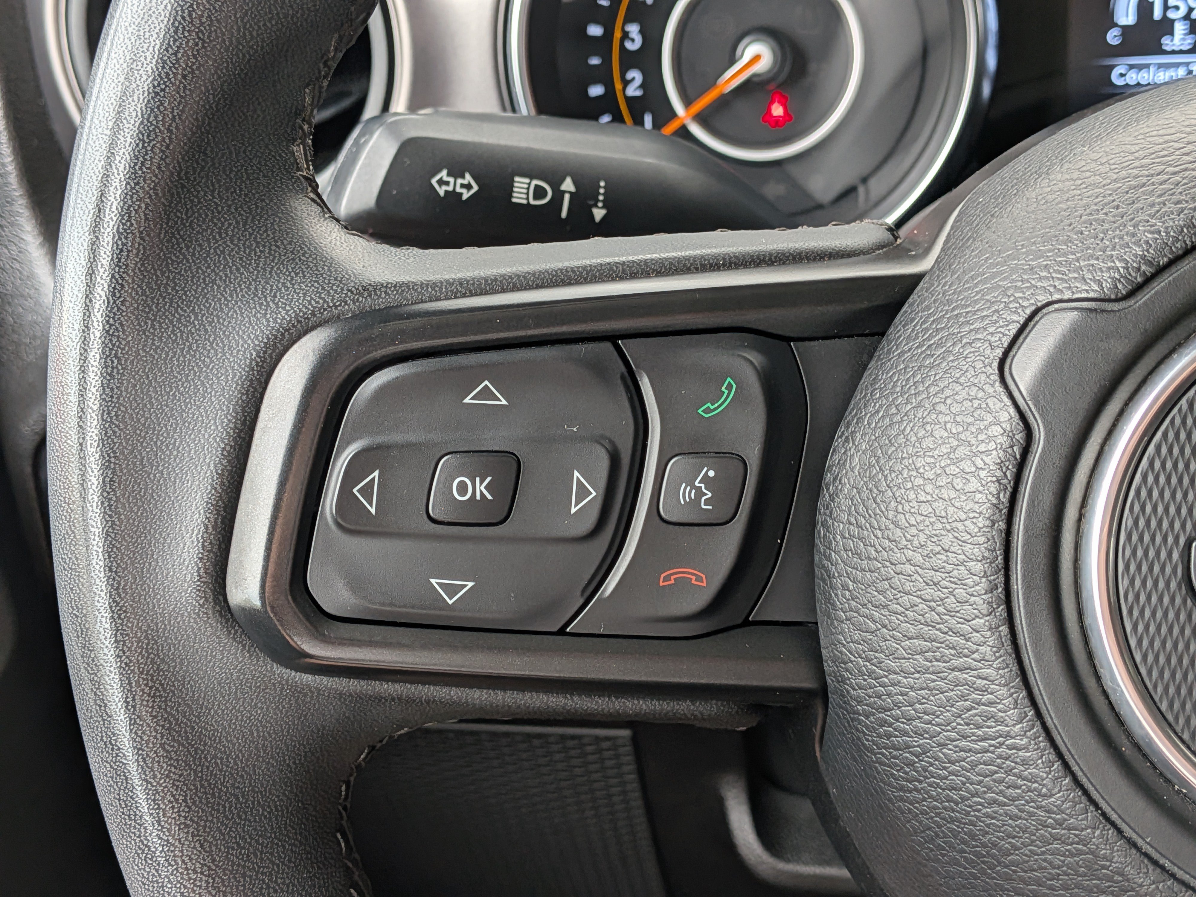 Used 2023 Jeep Gladiator Sport AWD/4WD image 23