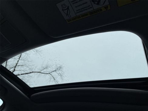 Used 2018 Acura RDX w/Advance Pkg image 21