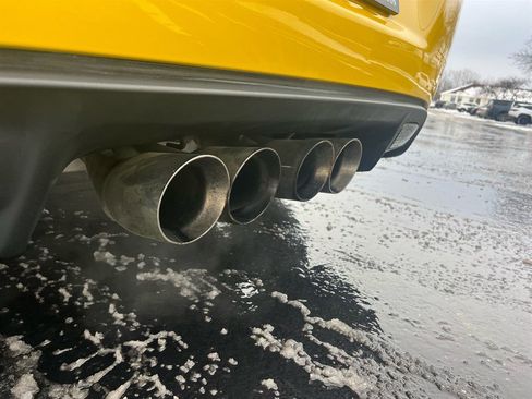 Used 2006 Chevrolet Corvette Coupe w/ Preferred Equipment Group image 24