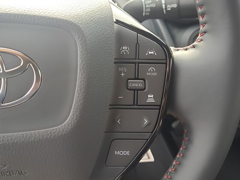 New 2026 Toyota Prius Plug-In Hybrid FWD image 22
