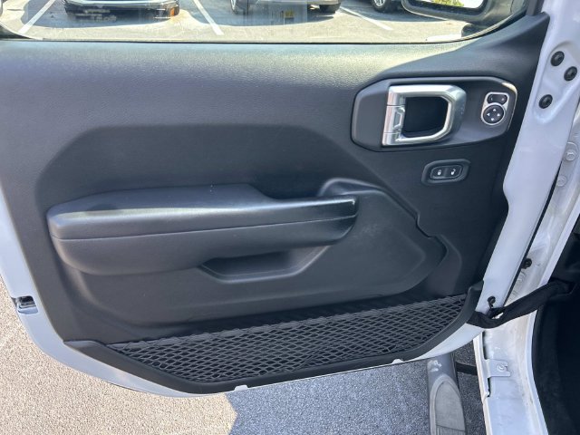Used 2021 Jeep Gladiator Sport AWD/4WD image 21
