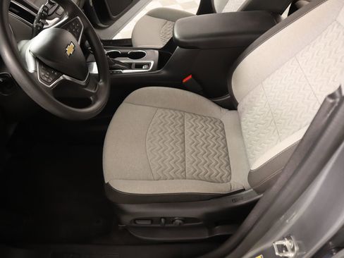 Used 2024 Chevrolet Equinox LS w/ LS Convenience Package image 10