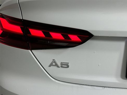 Used 2022 Audi A5 2.0T Premium Plus image 37