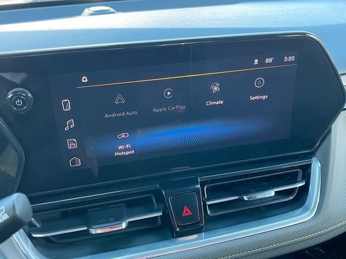 Used 2024 Chevrolet TrailBlazer ACTIV w/ Convenience Package image 14