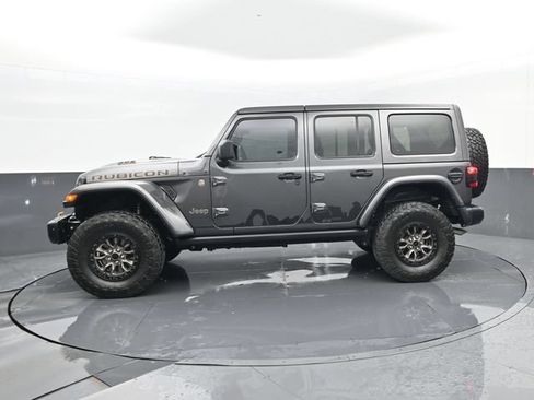Used 2021 Jeep Wrangler Unlimited Rubicon w/ Dual Top Group AWD/4WD image 5