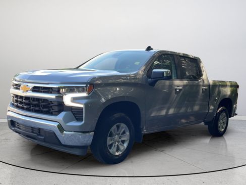 Certified 2025 Chevrolet Silverado 1500 LT RWD image 5