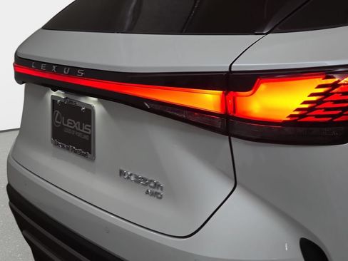 New 2026 Lexus RX 350 w/ Convenience Package AWD/4WD image 31