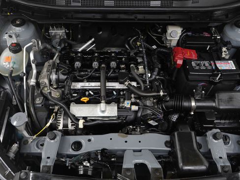 Used 2023 Nissan Kicks SV image 29