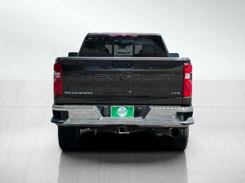 Used 2020 Chevrolet Silverado 2500 LTZ w/ LTZ Plus Package AWD/4WD image 5