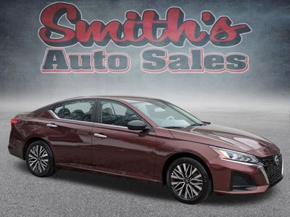 Used 2024 Nissan Altima 2.5 SV