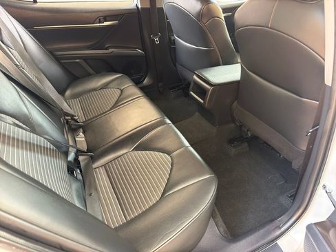 Used 2023 Toyota Camry SE w/ Convenience Package FWD image 29