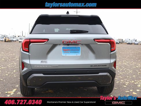 New 2026 GMC Terrain Elevation w/ LPO, Floor Liner Package image 39