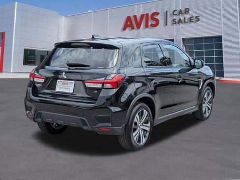 Used 2025 Mitsubishi Outlander Sport SE AWD/4WD image 6