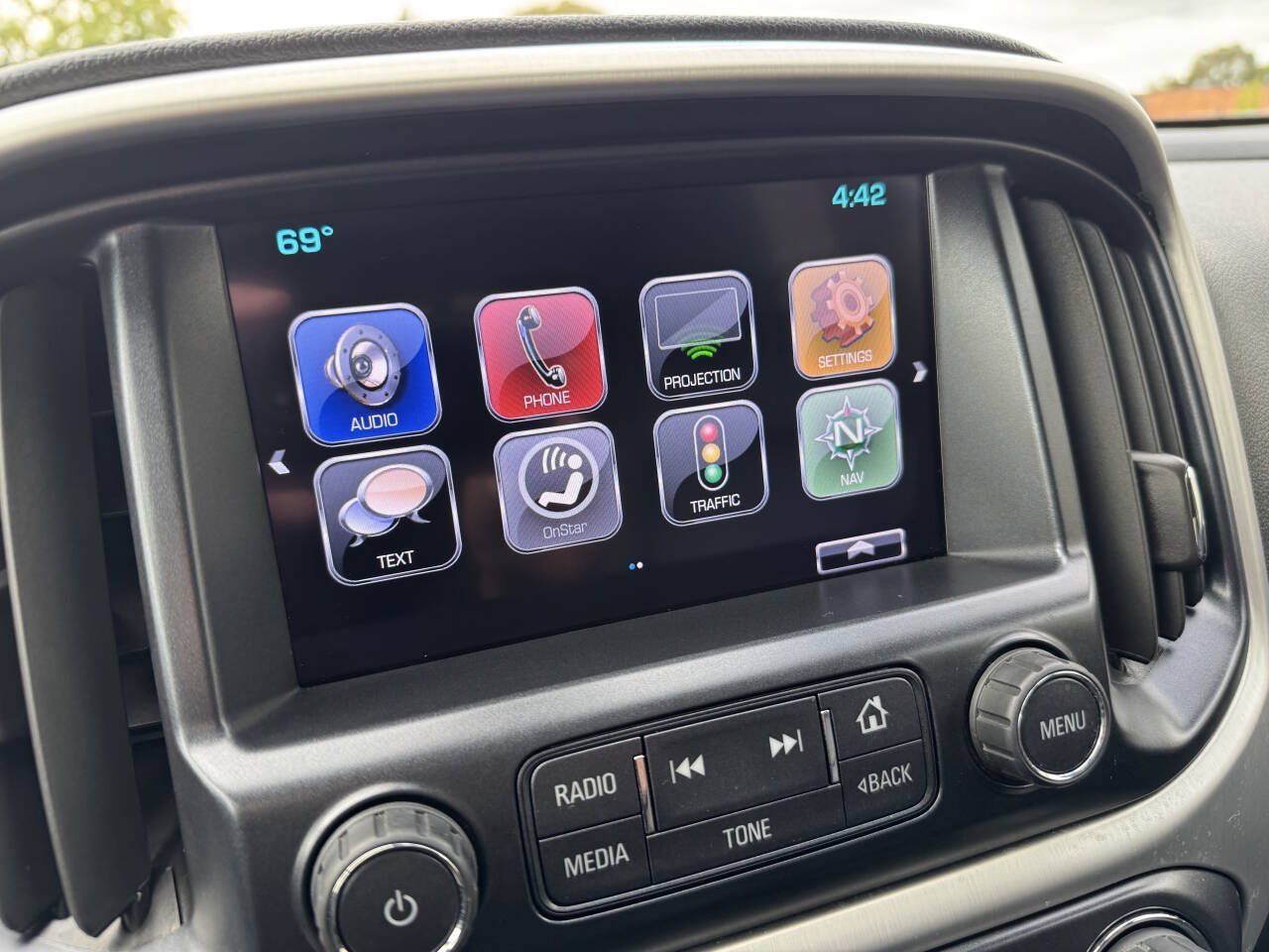 Used 2017 GMC Canyon SLT w/ Trailering Package AWD/4WD image 10