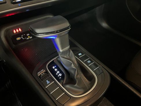 Used 2025 Hyundai Kona SEL image 41