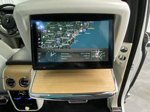 Used 2019 Rolls-Royce Cullinan AWD/4WD image 42
