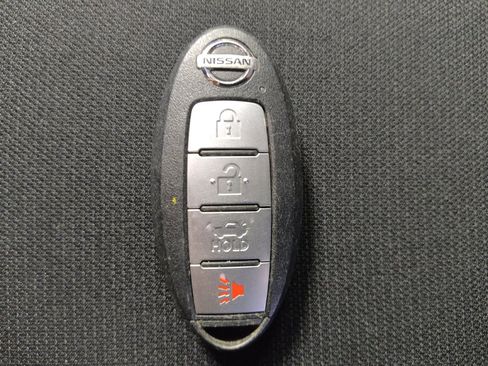 Used 2023 Nissan Sentra SV FWD image 32