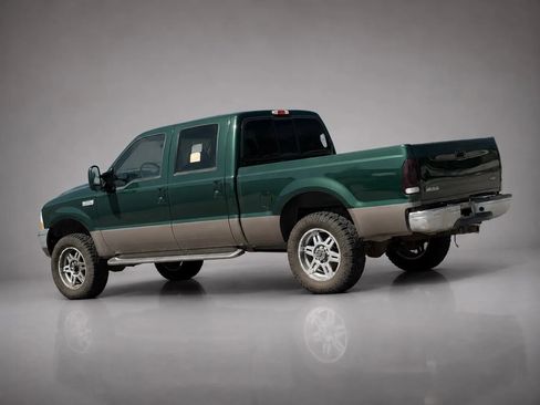 Used 2002 Ford F250 4x4 Crew Cab Super Duty image 3