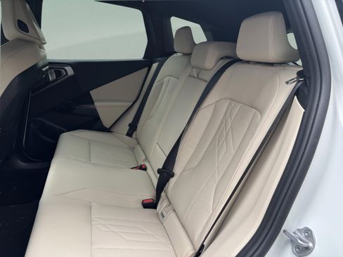 New 2026 BMW X3 xDrive30 w/ Convenience Package image 17