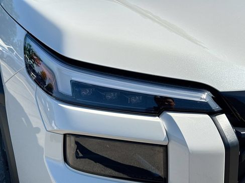 New 2026 Subaru Outback Limited AWD/4WD image 40