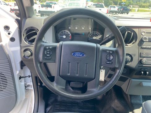 Used 2015 Ford F250 XL w/ Power Equipment Group AWD/4WD image 10