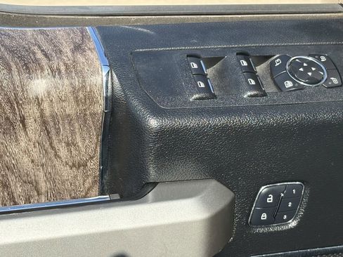 Used 2017 Ford F250 Lariat w/ Lariat Ultimate Package image 24