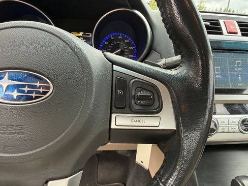 Used 2015 Subaru Legacy 2.5i Limited AWD/4WD image 12